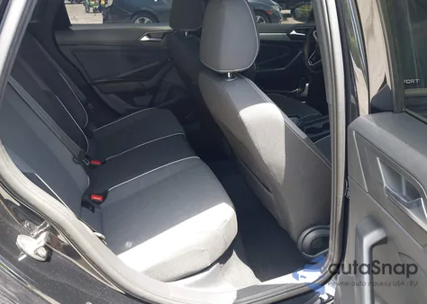 2025 Volkswagen Jetta 1.5T Sport z USA, uszkodzony, nr VIN 3VWBX7BUXSM014532